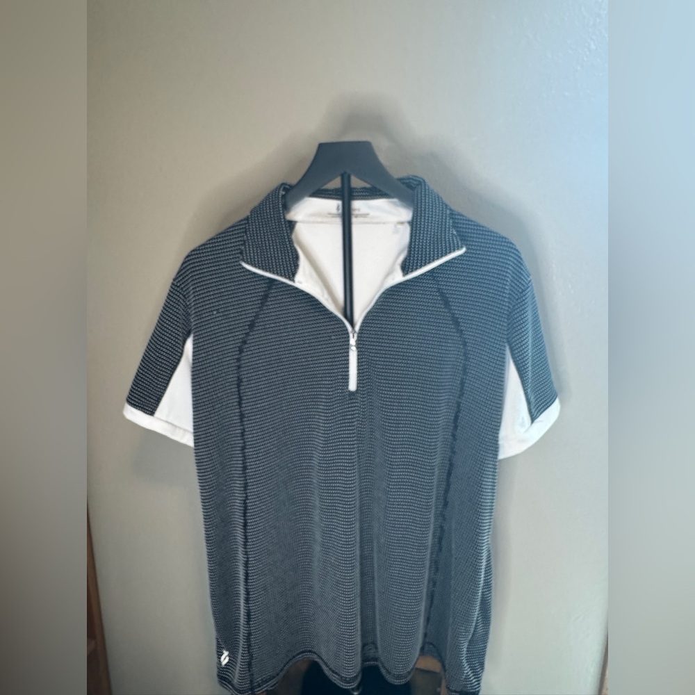 Stylish Black and White Poli Half-Zip Women's Golf Shirt